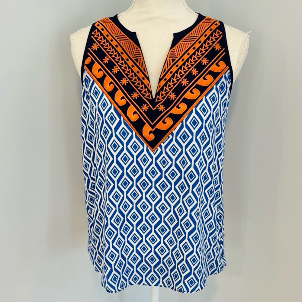 THML Blue and White Sleeveless Graphic Blouse